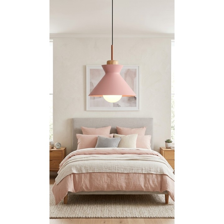 Lámpara colgante tipo rombo con detalle de madera